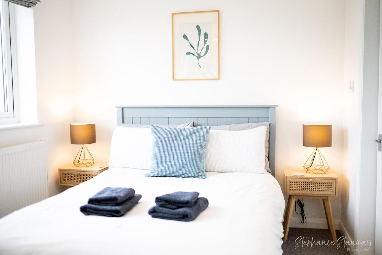 The Lookout, Modern Home From Home, Sleeps 5, With Private Parking & Outside Terrace St Ives Dış mekan fotoğraf